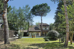 A lively property scene around Valence