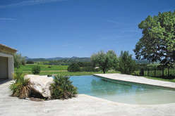 Vaison-la-Romaine : ville provençale par excellence