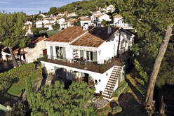 Bandol and Sanary, two gems on the coast