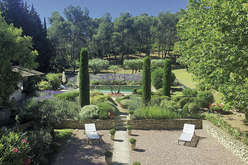 Saint-Rémy-de-Provence, a spotless reputation