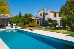 The charm of Provence in the region around Aix