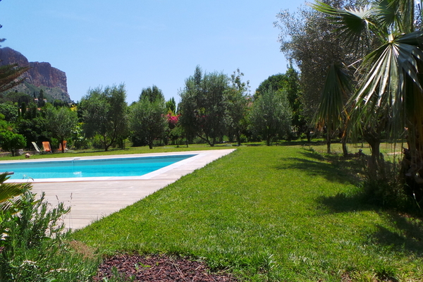 CASSIS - Annonce Maison à vendre 5 pièces - 125 m² CASSIS - Annonce Maison à vendre 5 pièces - 125 m²