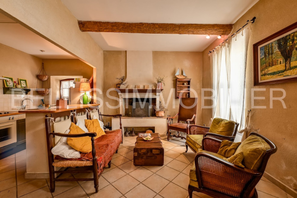 EYGUIERES - Annonce Maison à vendre 8 pièces - 230 m² EYGUIERES - Annonce Maison à vendre 8 pièces - 230 m²