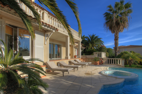 GOLFE JUAN - Annonce Maison à vendre 5 pièces - 230 m² GOLFE JUAN - Annonce Maison à vendre 5 pièces - 230 m²