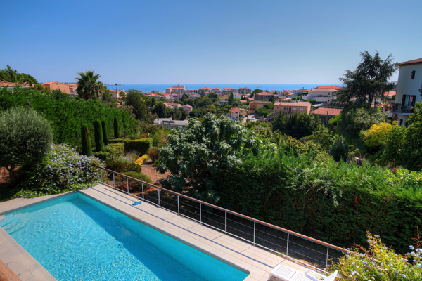 GOLFE JUAN - Annonce Maison à vendre 7 pièces - 200 m² GOLFE JUAN - Annonce Maison à vendre 7 pièces - 200 m²