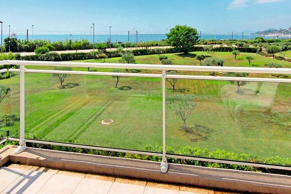 JUAN-LES-PINS - Annonce Appartement à vendre 3 pièces - 65 m² JUAN-LES-PINS - Annonce Appartement à vendre 3 pièces - 65 m²
