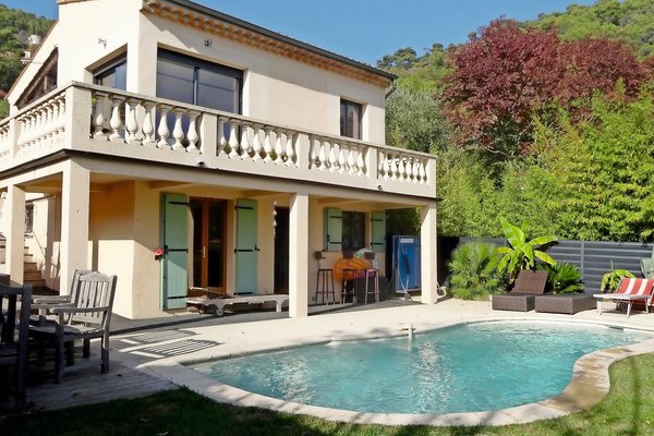 EZE - Annonce Maison à vendre 5 pièces - 180 m² EZE - Annonce Maison à vendre 5 pièces - 180 m²