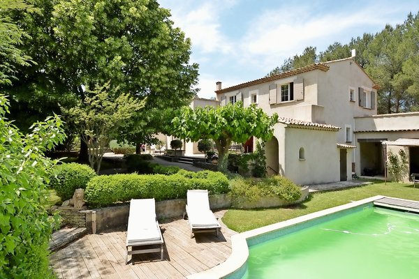 AIX-EN-PROVENCE - Annonce Maison à vendre 6 pièces - 210 m² AIX-EN-PROVENCE - Annonce Maison à vendre 6 pièces - 210 m²
