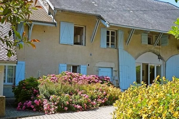 BELLEY - Annonce Maison à vendre 9 pièces - 410 m² BELLEY - Annonce Maison à vendre 9 pièces - 410 m²