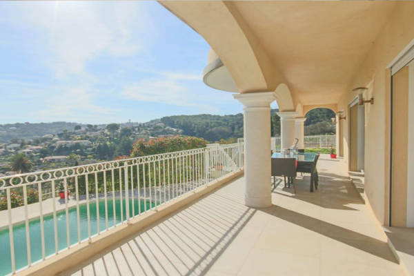CANNES - Annonce Maison à vendre 5 pièces - 230 m² CANNES - Annonce Maison à vendre 5 pièces - 230 m²
