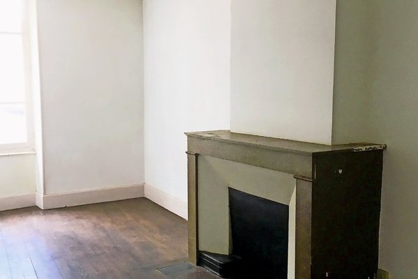 BELLEY - Annonce Appartement à vendre 3 pièces - 60 m² BELLEY - Annonce Appartement à vendre 3 pièces - 60 m²