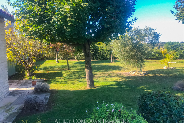 LA FLOTTE - Annonce Maison à vendre 5 pièces - 198 m² LA FLOTTE - Annonce Maison à vendre 5 pièces - 198 m²