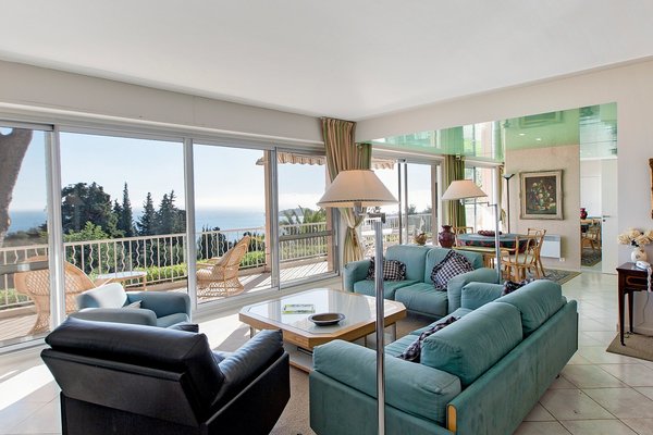 VILLEFRANCHE-SUR-MER - Annonce Appartement à vendre 3 pièces - 144 m² VILLEFRANCHE-SUR-MER - Annonce Appartement à vendre 3 pièces - 144 m²