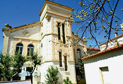 Perpignan, a two-tier market