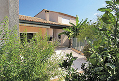 Collioures and Saint-Cyprien, two contrasting coastal towns in the Pyrénées-Orientales