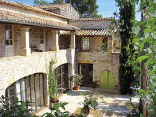 Uzès et ses environs : la douceur de vivre