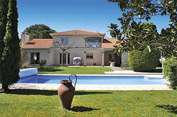 Tournefeuille : a residential area in Toulouse