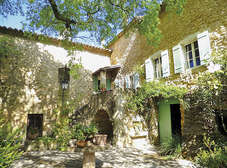 Les charmants villages autour d'Uzès
