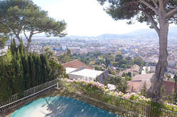 Hyères et ses alentours, entre mer et collines