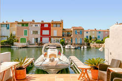 Grimaud and Port Grimaud, exceptional micro-markets