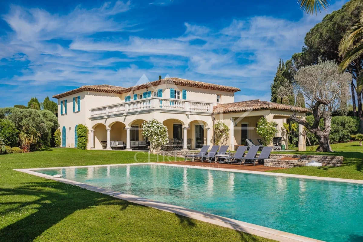 Luxury rentals SaintTropez SaintTropez Villa 12 sleeps 6