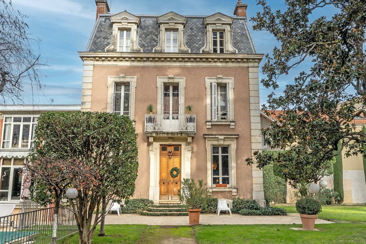 Maison Saisie Par La Banque à Vendre Près De Valence villas / maisons de prestige à vendre à valence 26000 - acheter maison de  prestige à valence