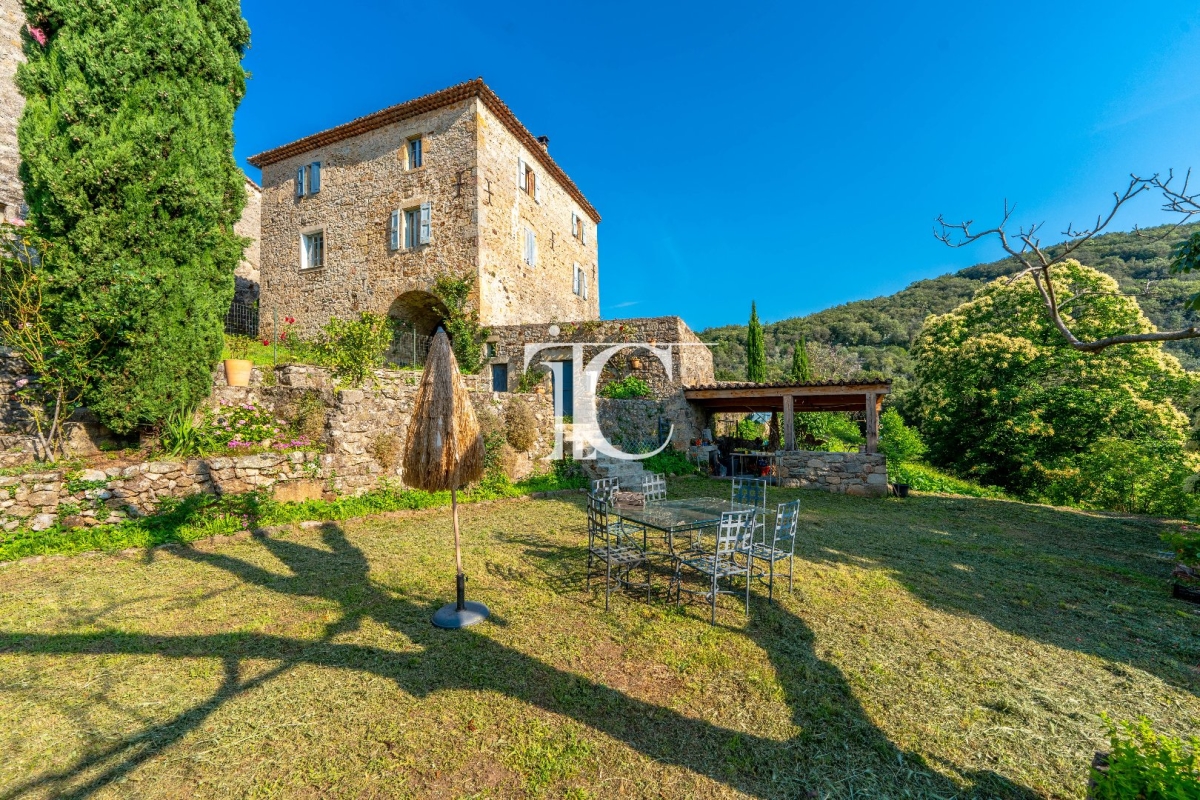 properties for sale in les vans 07140 buy property in les vans