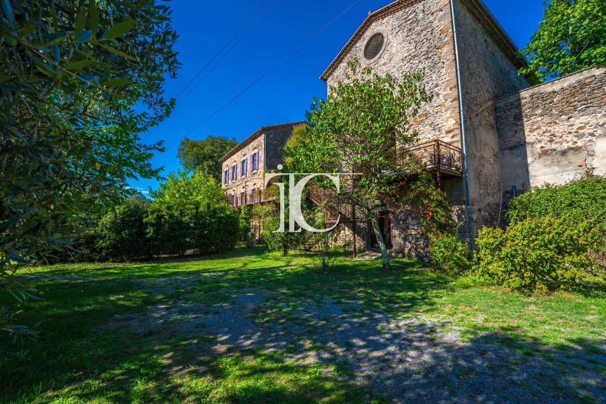 Naves Mairie Les Vans 07 Villas Maisons à Louer à Le Pouzin 07250