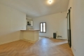 Appartement UZES 2 pièces 3867163_0