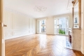 Appartement PARIS 8EME 4 pi&egrave;ces 4326922_1