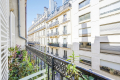 Appartement PARIS 1ER 2 pi&egrave;ces 4439483_1