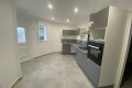 Appartement TOULON 2 pi&egrave;ces 4521051_2
