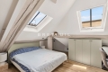 Appartement PARIS 9EME 4 pi&egrave;ces 4528192_3