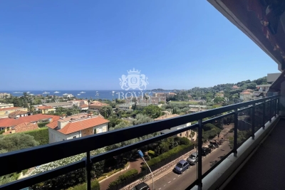 Apartment to rent in BEAULIEU-SUR-MER  - 2 rooms - 51 m² 