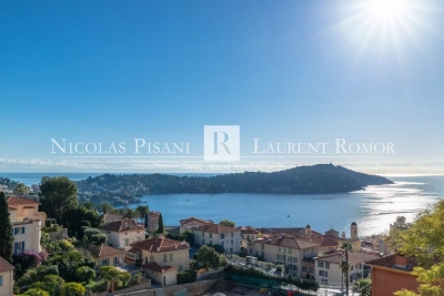 House for sale in VILLEFRANCHE-SUR-MER  - 4 rooms - 491 m&sup2; 