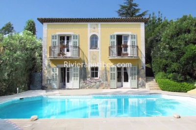 Maison &agrave; vendre &agrave; BIOT Beuil - 10 pi&egrave;ces - 400 m&sup2; 