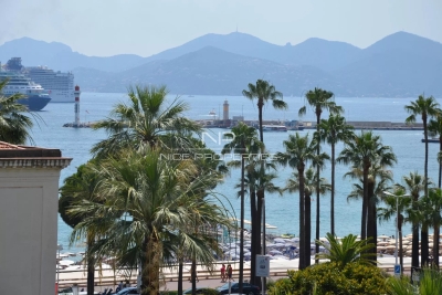 Appartement à vendre à CANNES Rabiac-La Paganne - 5 pièces - 165 m² 