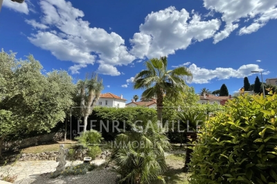 Maison &agrave; vendre &agrave; CANNES  - 10 pi&egrave;ces - 275 m&sup2; 