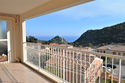 Appartement &agrave; vendre &agrave; EZE  - 2 pi&egrave;ces - 66 m&sup2; 