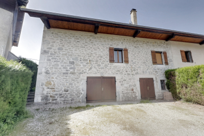 Maison à vendre à LA BIOLLE  - 5 pièces - 133 m² 