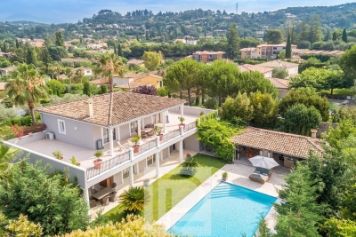 Maison &agrave; vendre &agrave; MOUGINS  - 6 pi&egrave;ces - 310 m&sup2; 