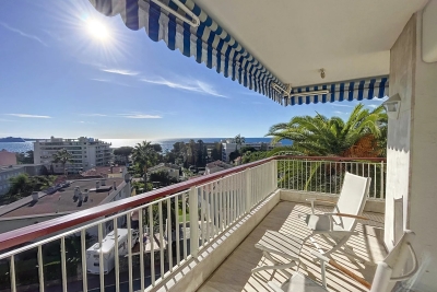 Apartment to rent in CANNES-LA-BOCCA  - 4 rooms - 140 m² 