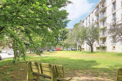 Appartements 5 Pièces Et Plus à Vendre à St Hilaire De