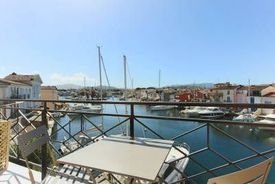 Appartements 3 Pieces A Vendre A Port Grimaud 83310 Acheter Appartement 3 Pieces A Port Grimaud