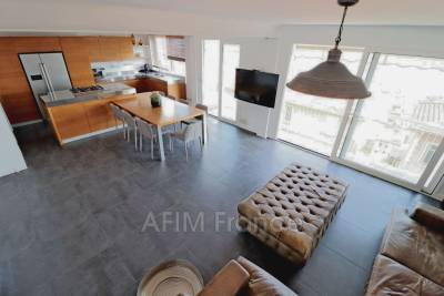 Apartment for sale in BEAUSOLEIL Moneghetti Est - 5 rooms - 150 m&sup2; 