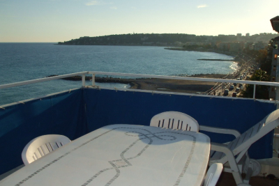 Appartement à louer à MENTON Touët-de-l'Escarène - 2 pièces - 55 m² 