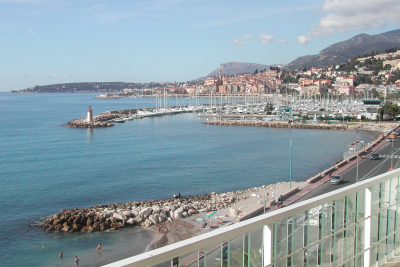 Appartement à louer à MENTON Touët-de-l'Escarène - 2 pièces  