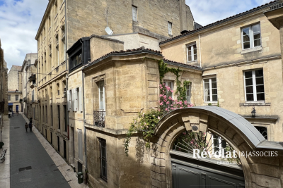 Appartement à louer à BORDEAUX  - 4 pièces - 93 m² 