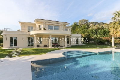 House to rent in BEAULIEU-SUR-MER Coursegoules - 7 rooms - 350 m&sup2; 