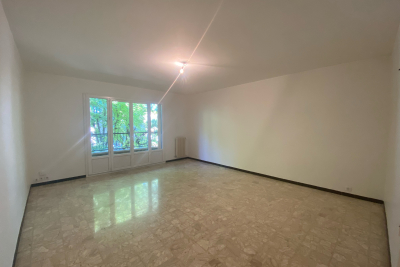 Appartement à louer à AIX-EN-PROVENCE Ouest - 4 pièces - 107 m² 